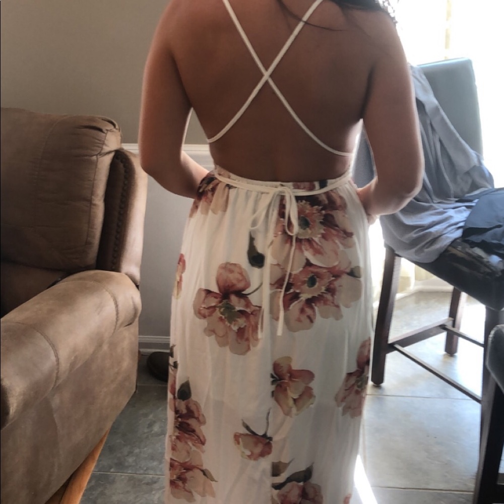 White floral maxi dress